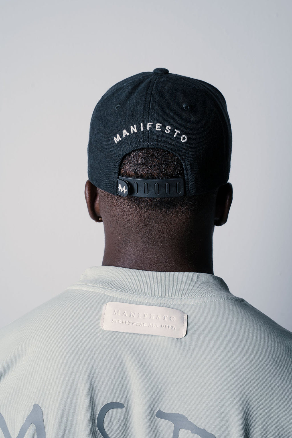 Manifesto Gorra Negra Stylist
