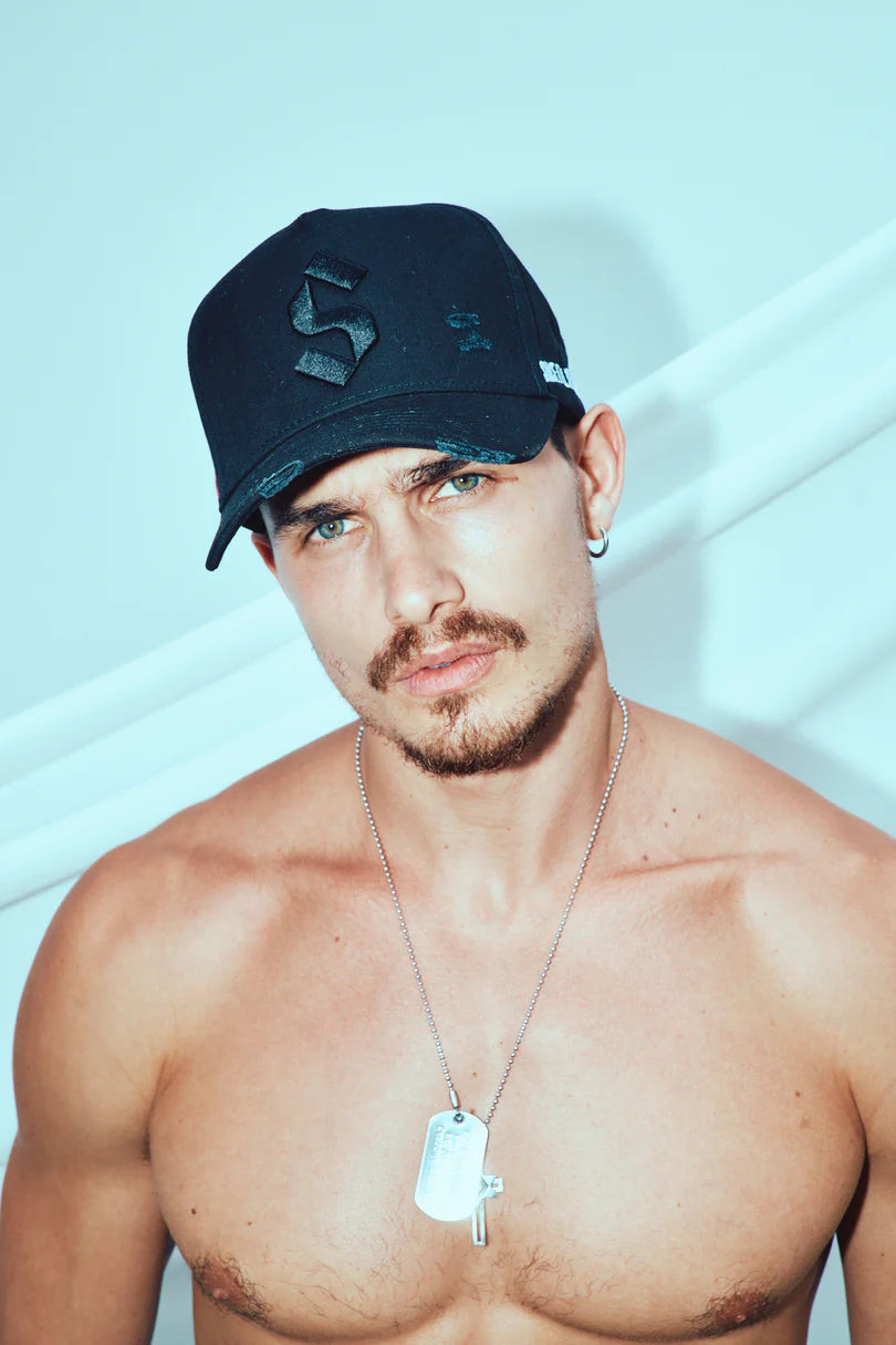 Son of son Cap rose