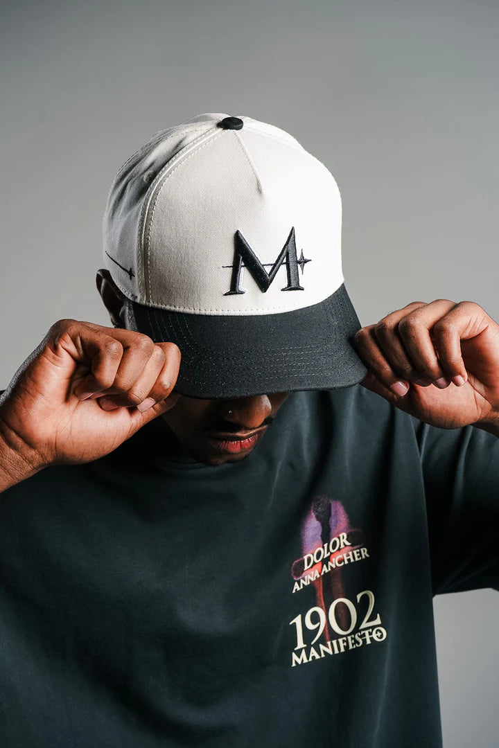 Manifesto gorra peccatori color vainilla