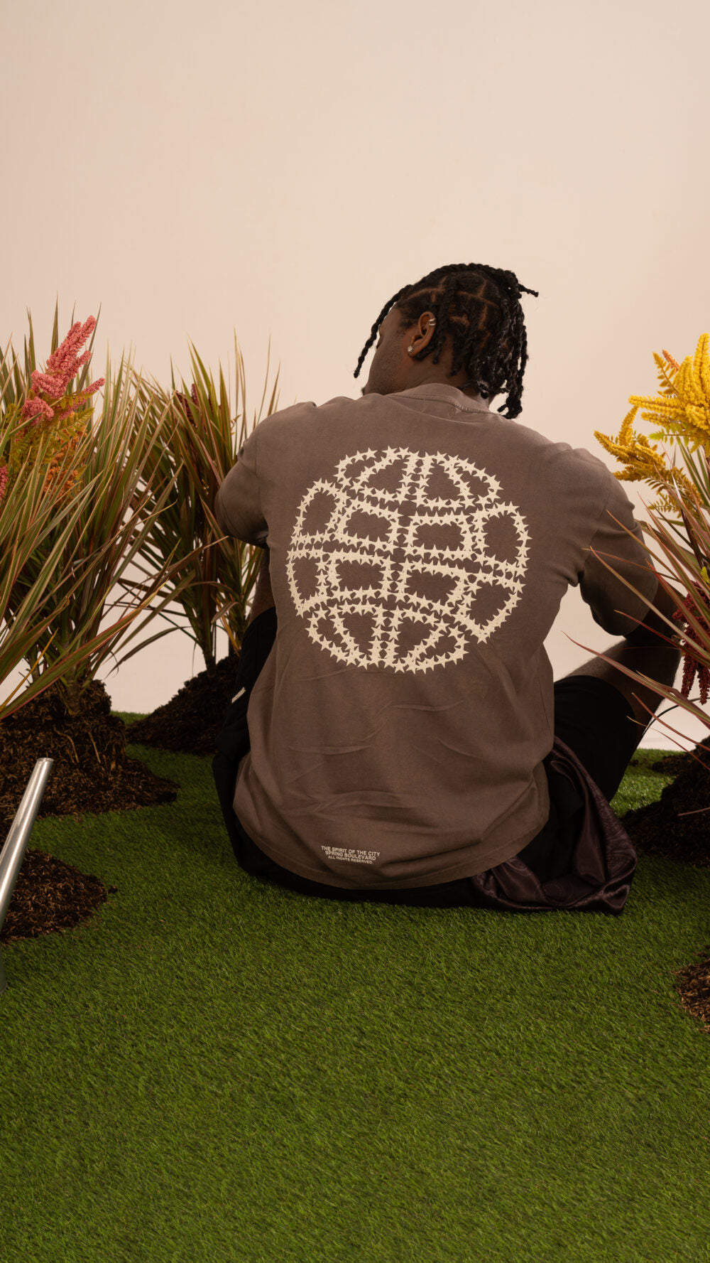 Mede world star basic tee