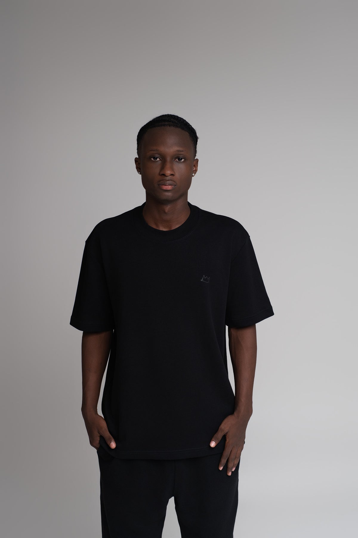 Garabato t-shirt black basic 001