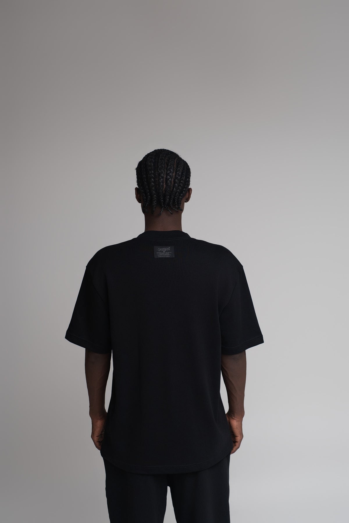 Garabato t-shirt black basic 001
