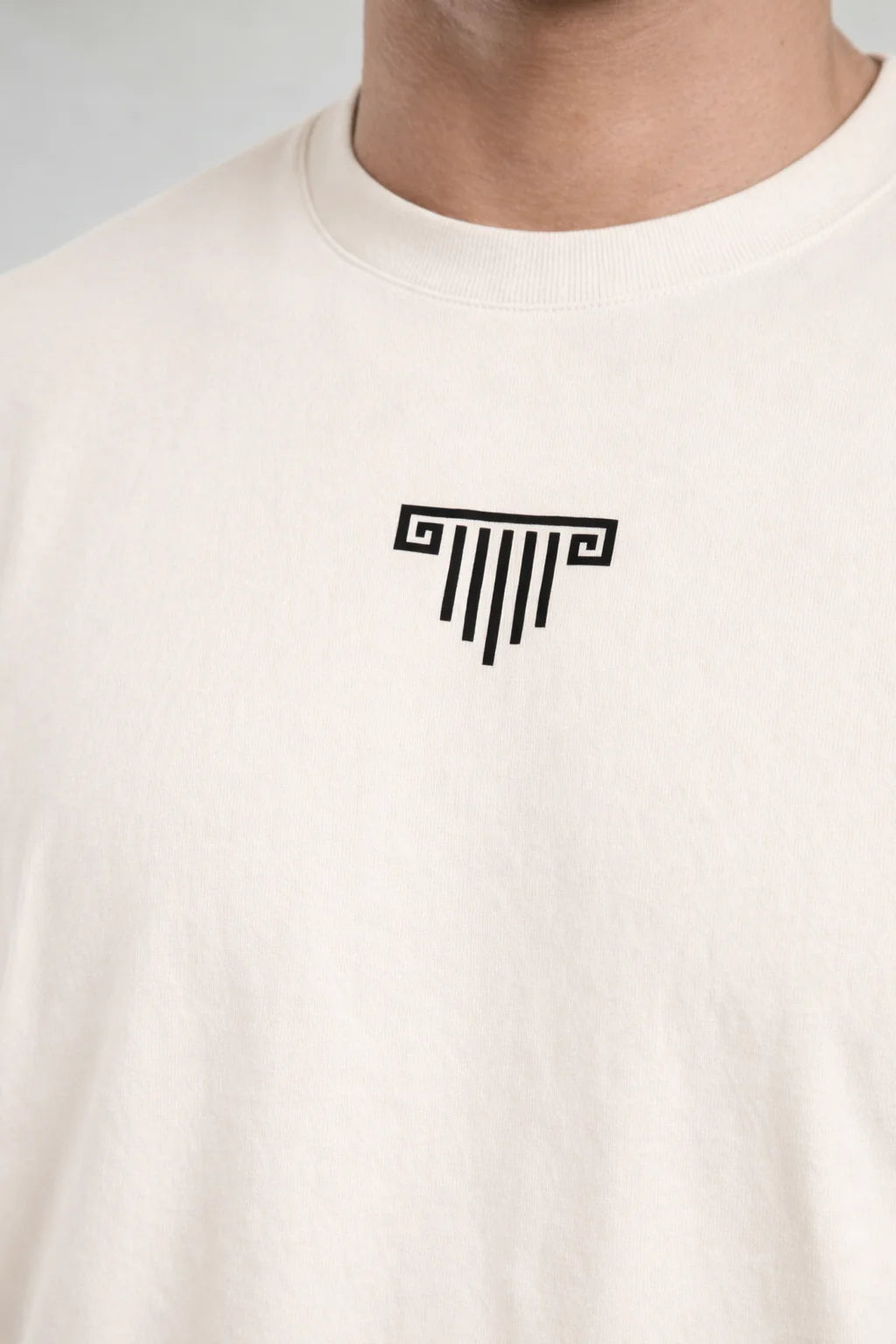 Artdist Essence Ivory Regular Fit T-Shirt