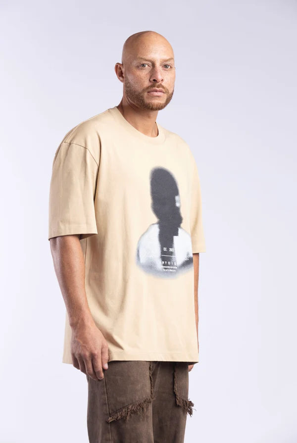 Artdist Blurred Face Light Safari T-Shirt