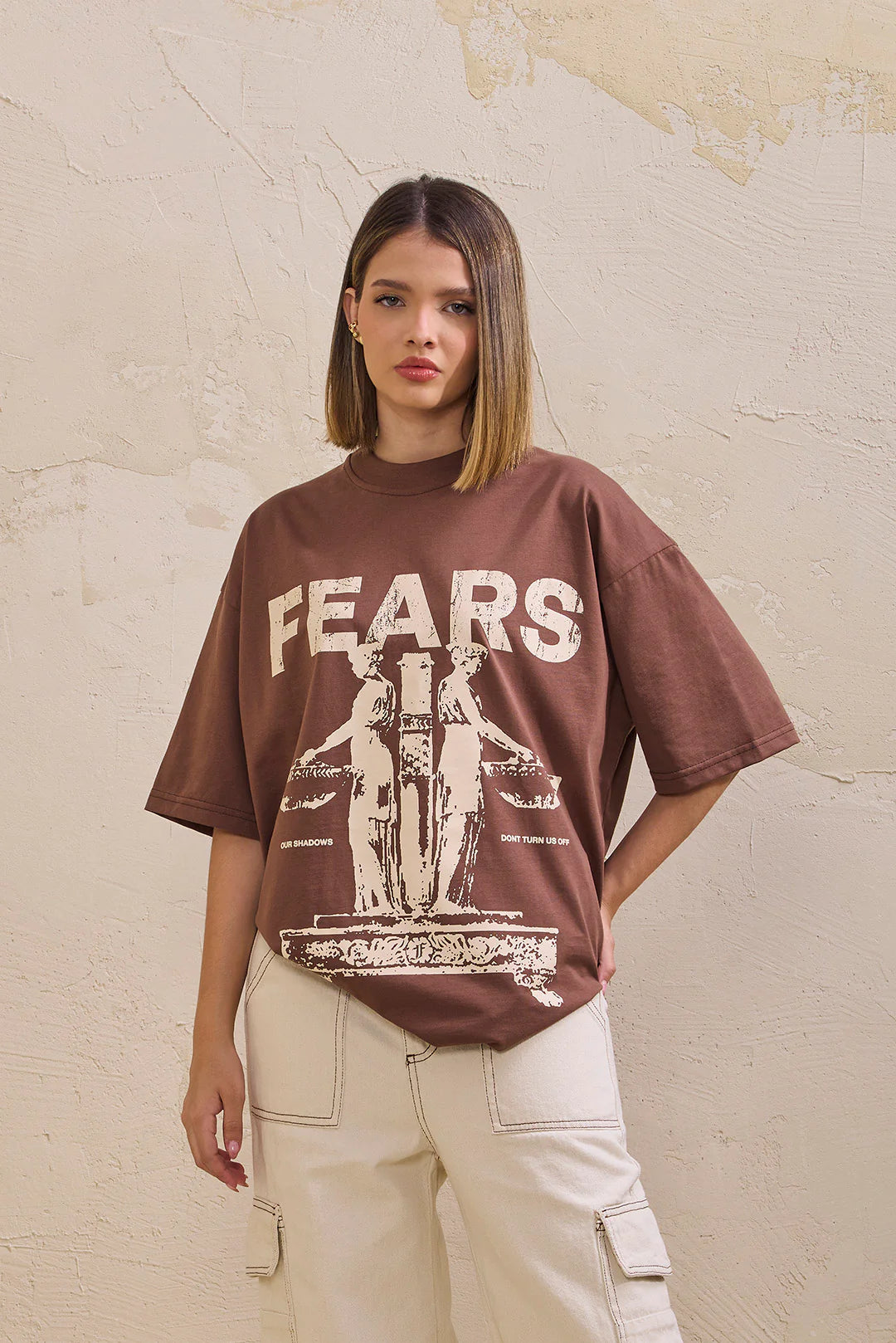 Fears Camiseta oversized our shadows- café