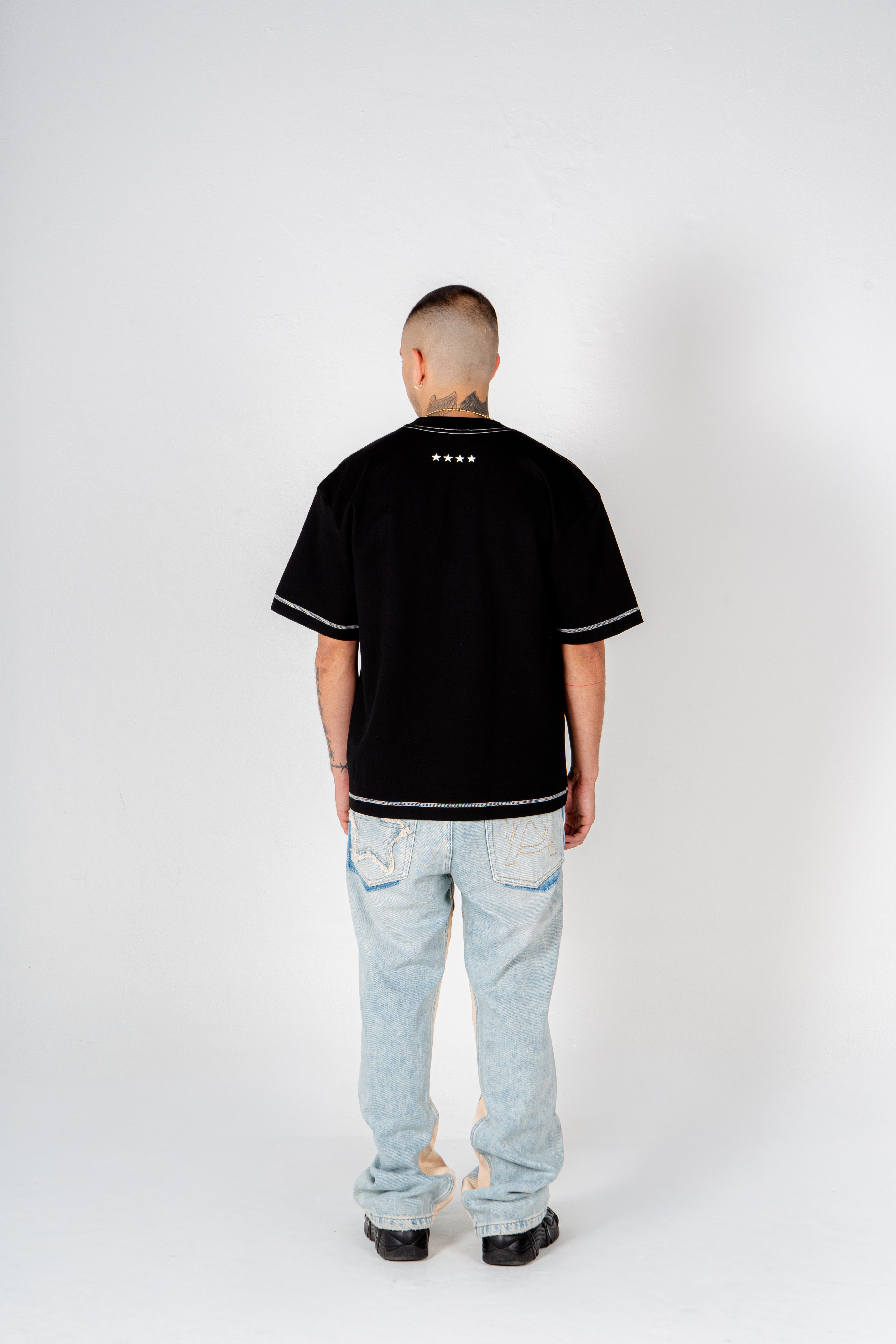 Aurum Signature Racing Seams