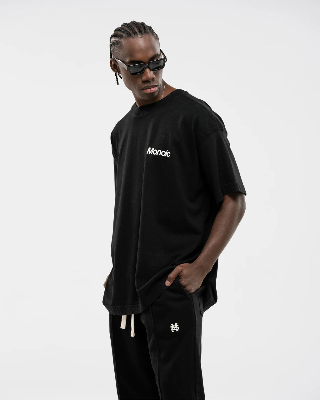 Monoic Camiseta Logo Oversized V2 - Negro Oscuro