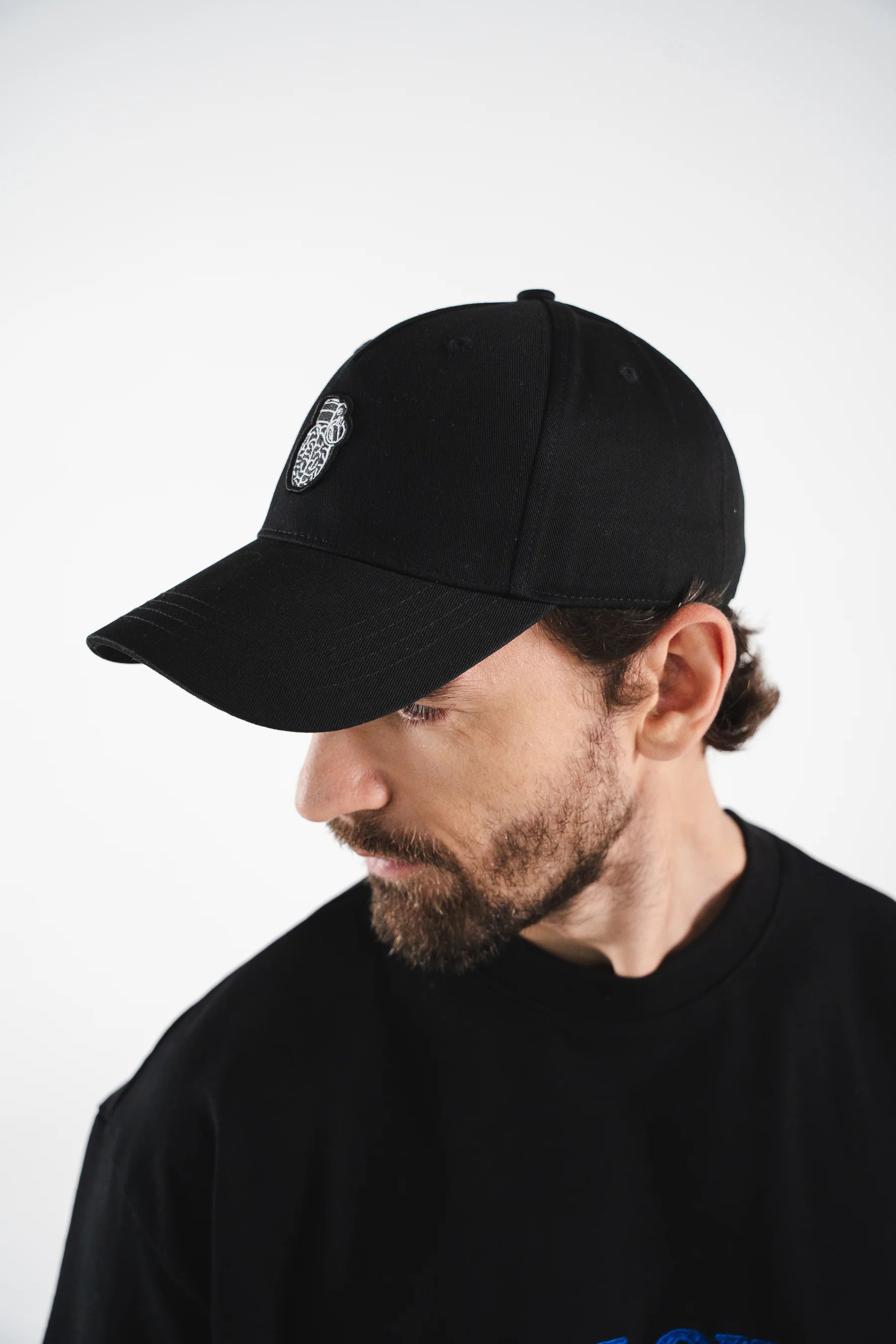 Blow up Grenade black curved cap G7-1106