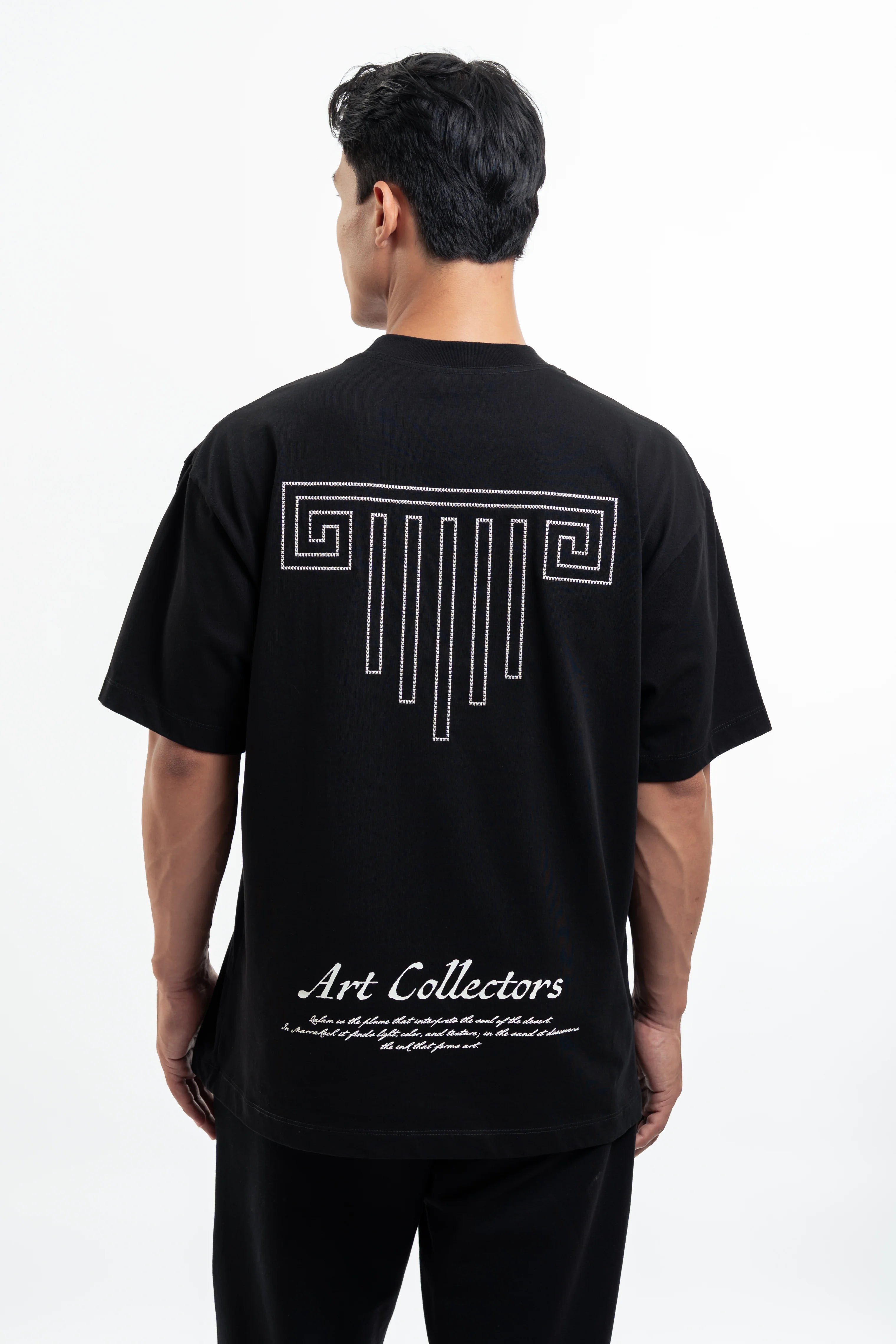 Artdist Trace Black Semioversized Fit T-Shirt