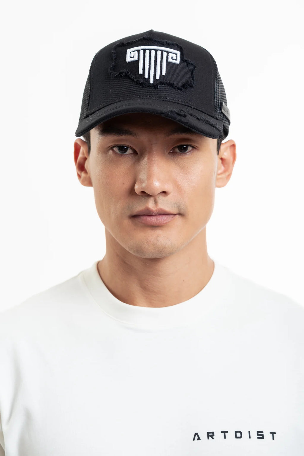 Artdist Shadow Black Cap