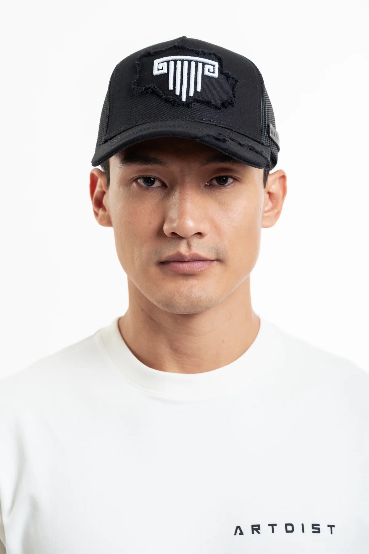 Artdist Shadow Black Cap