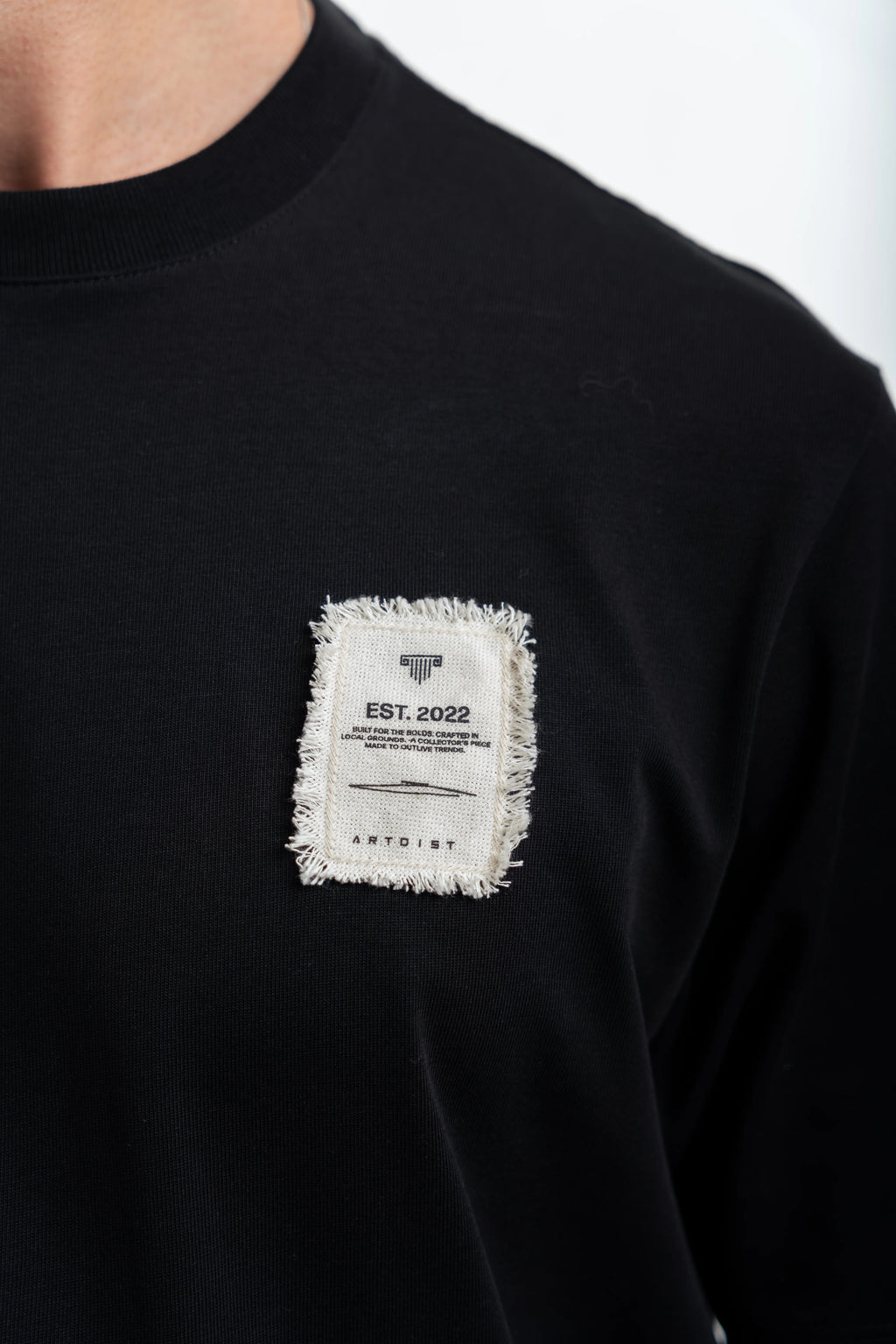 Artdist Unusual Black Regular Fit T-Shirt