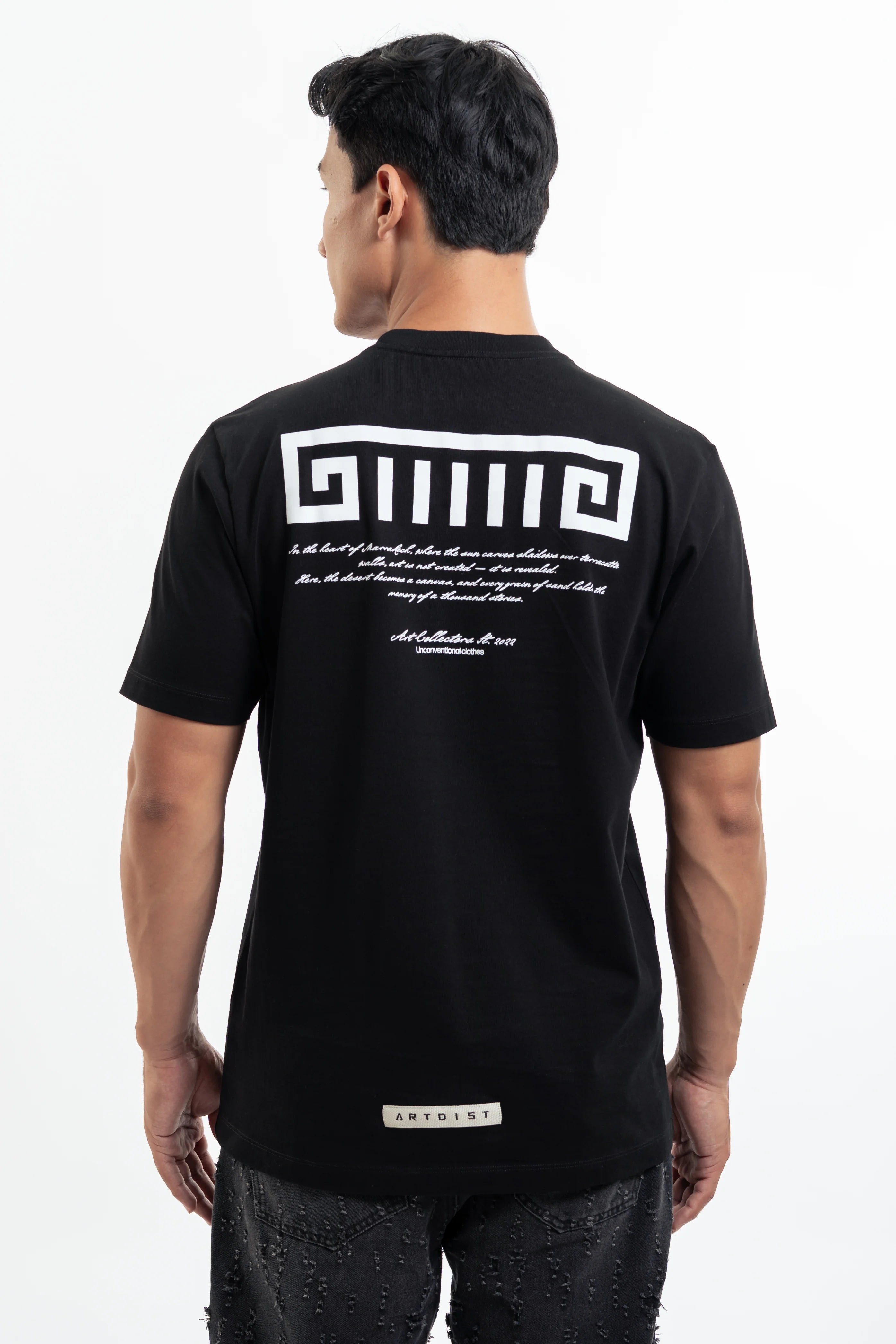 Artdist Core Black Regular Fit T-Shirt