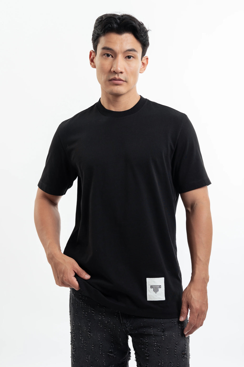Artdist Echo Black Regular Fit T-Shirt