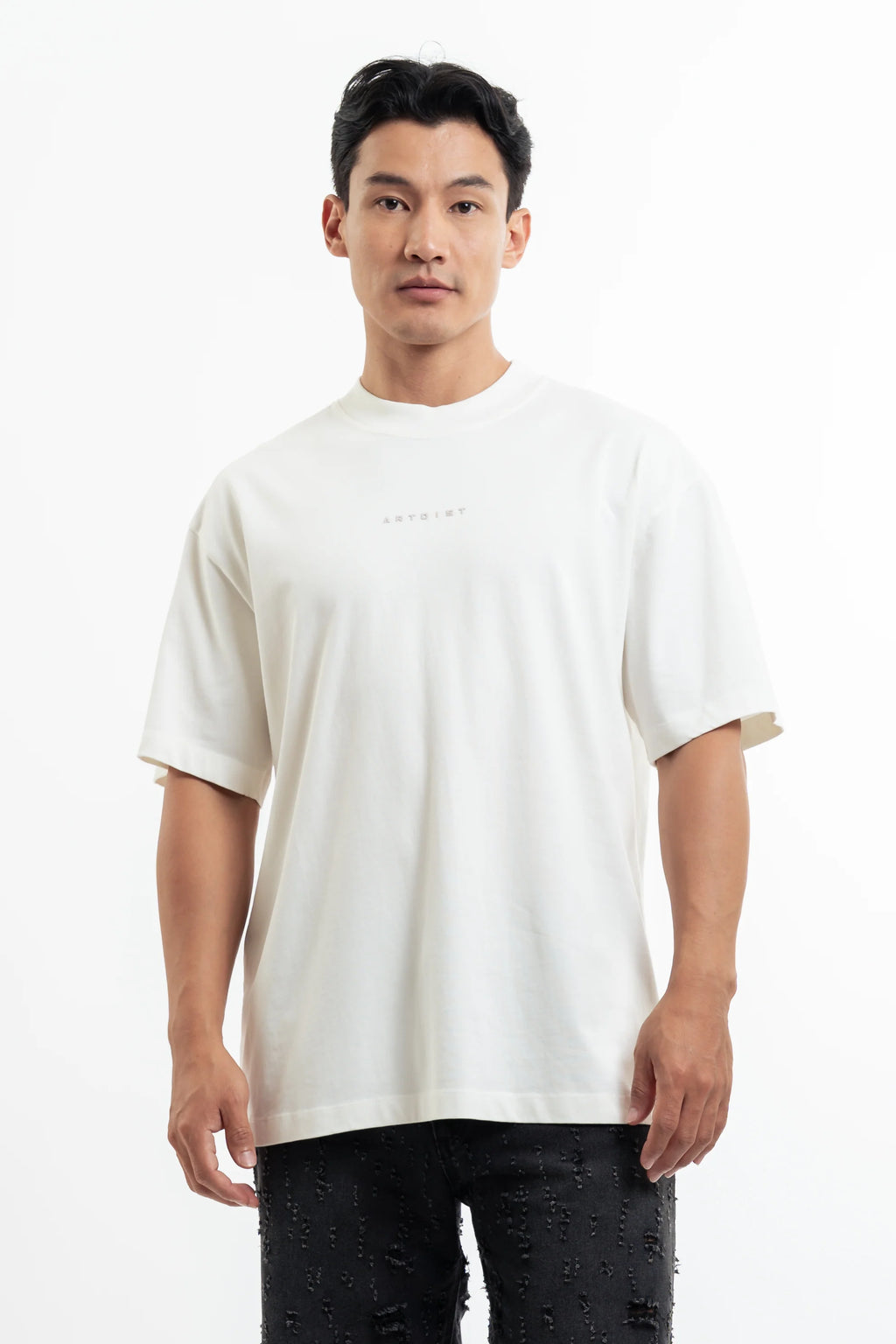 Artdist Column Ivory Semioversized Fit T-Shirt