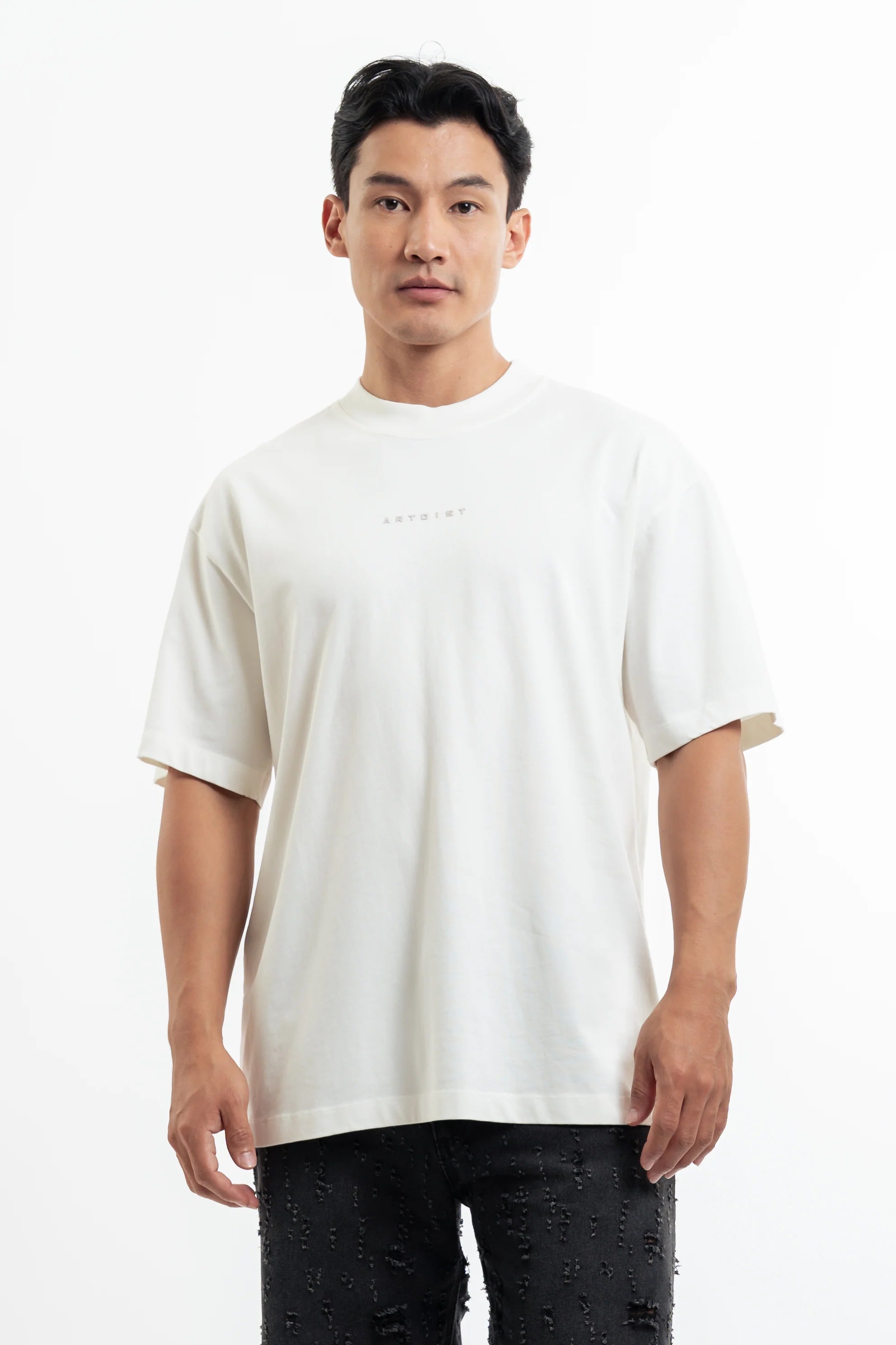 Artdist Column Ivory Semioversized Fit T-Shirt