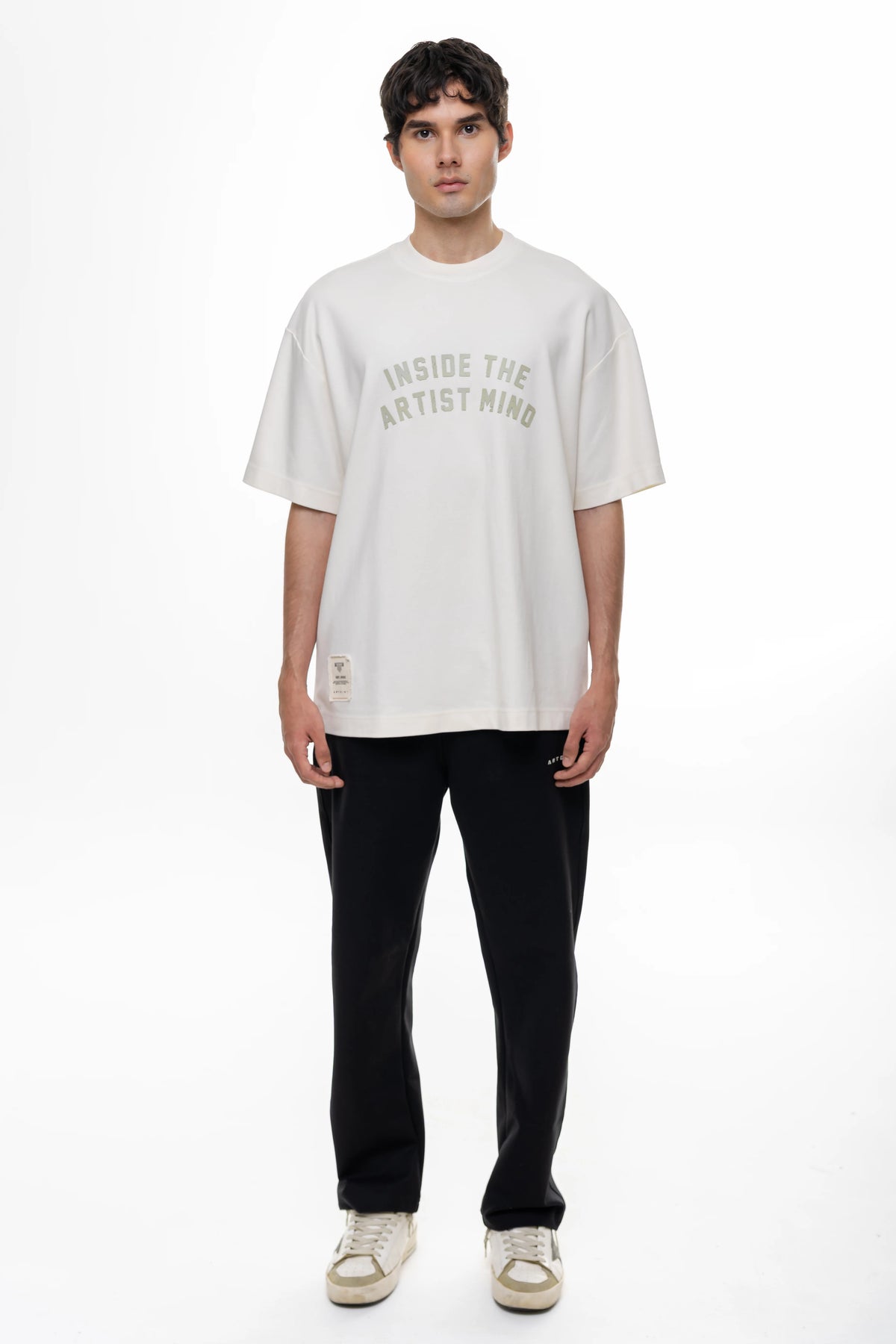 Artdist Mind Ivory Semioversized Fit T-Shirt