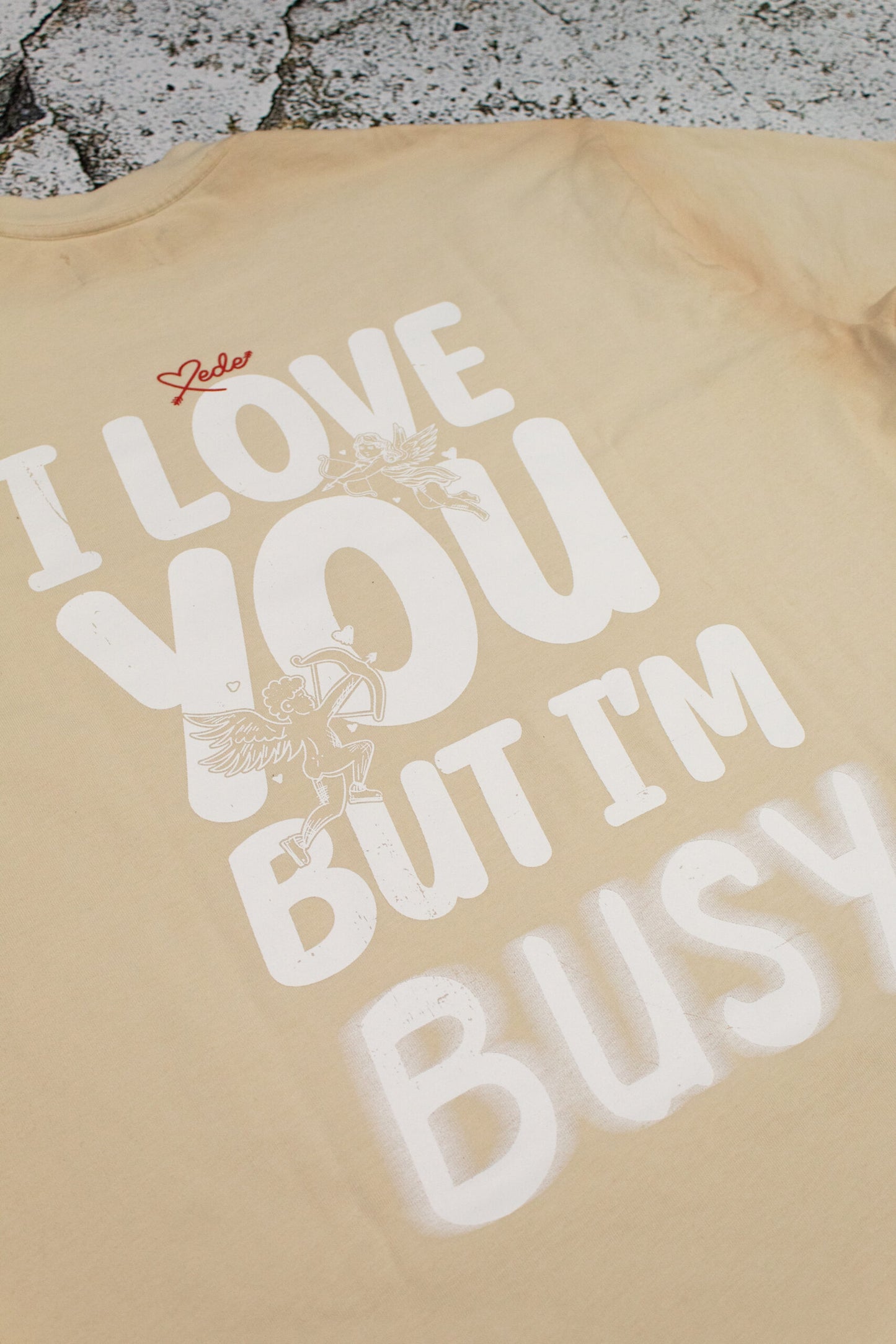 Mede i´m busy tee
