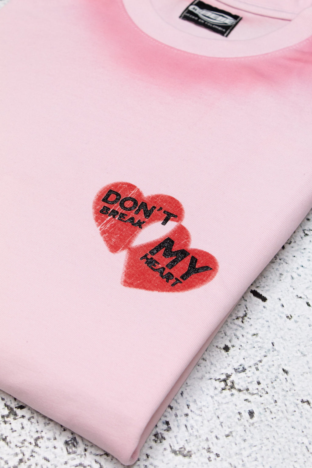 Mede don´t break my heart tee