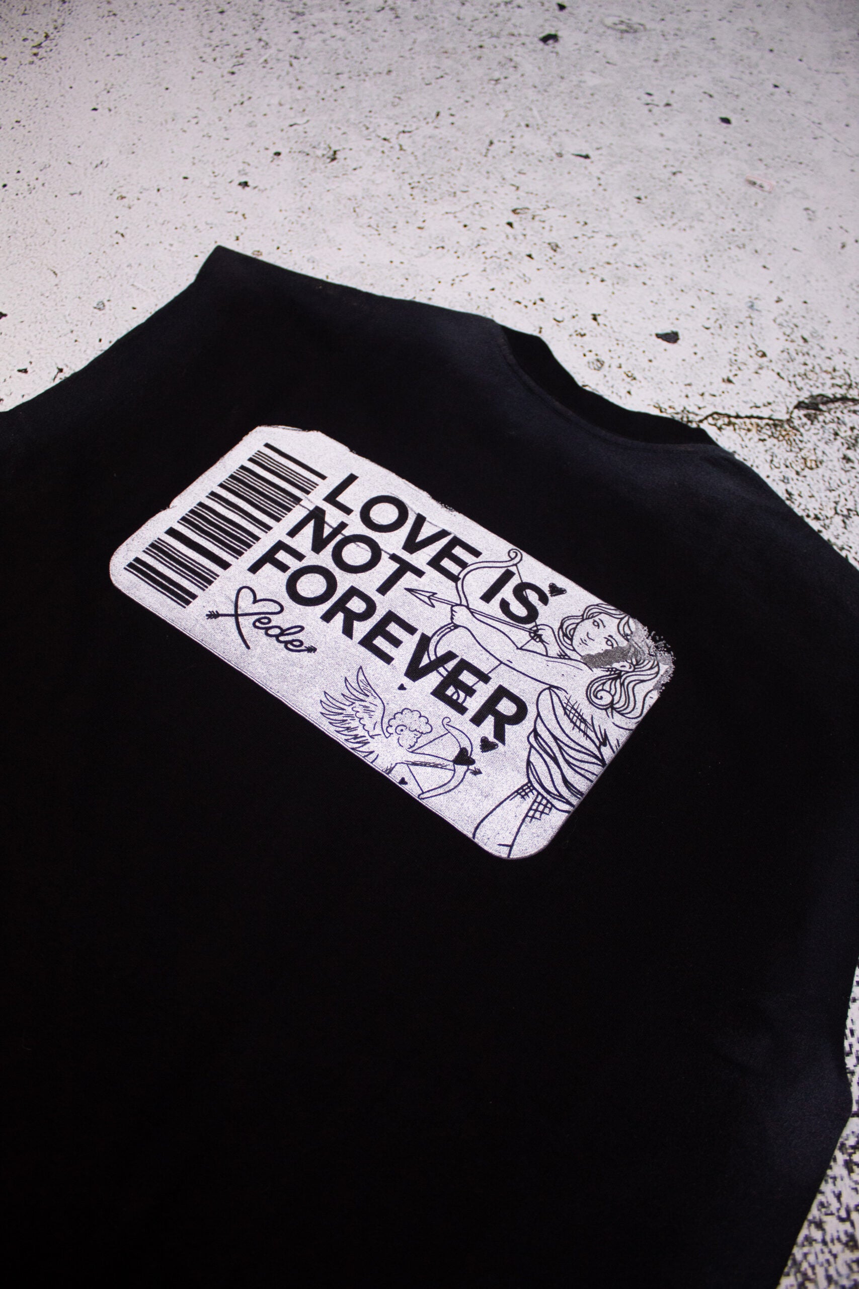 Mede love is not forever tank