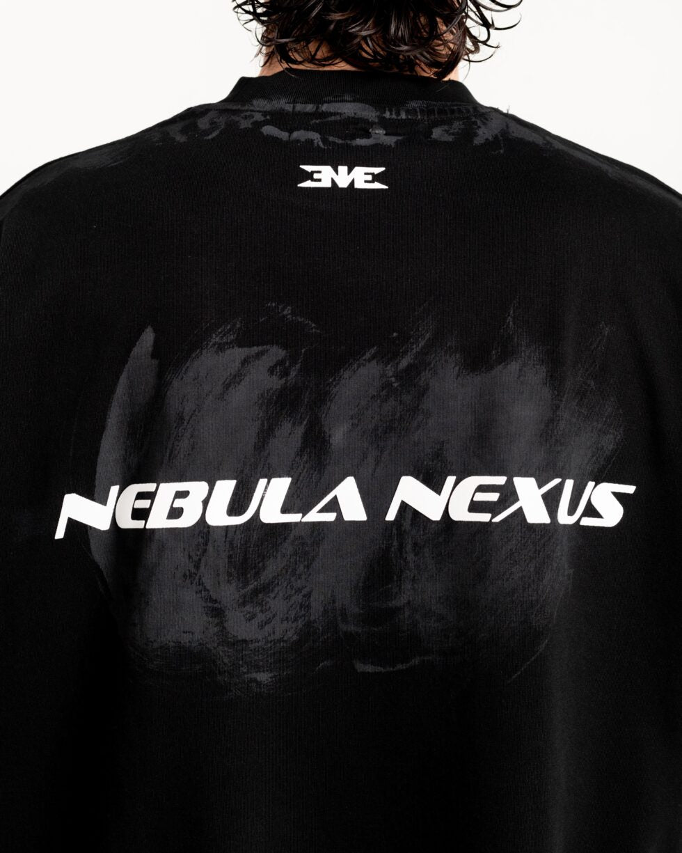 Nebula Nexus La Osa Mayor Negra T-Shirt CA05-0524