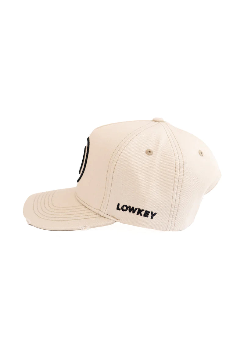 LOWKEY GORRA NUDE