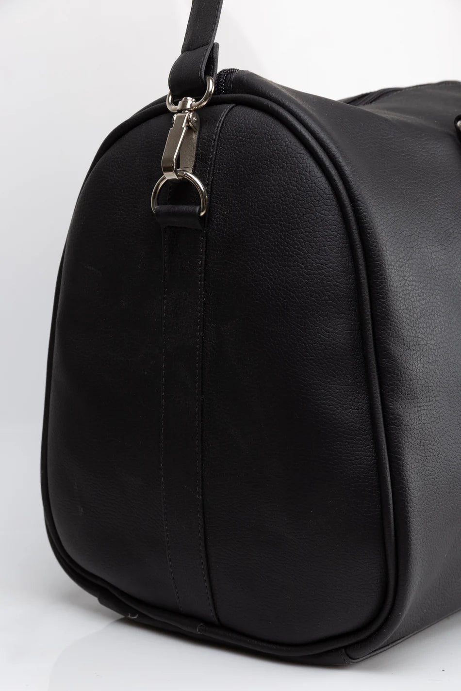 JORMANDS BLACK DUFFEL BAG