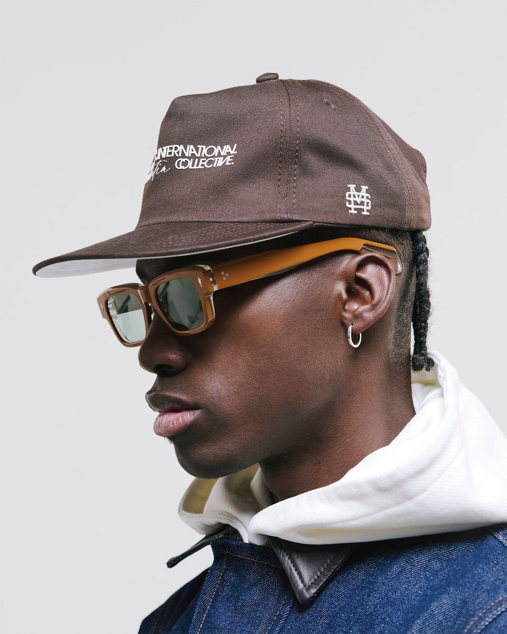 Monoic Gorra Latin Design Collective – Café