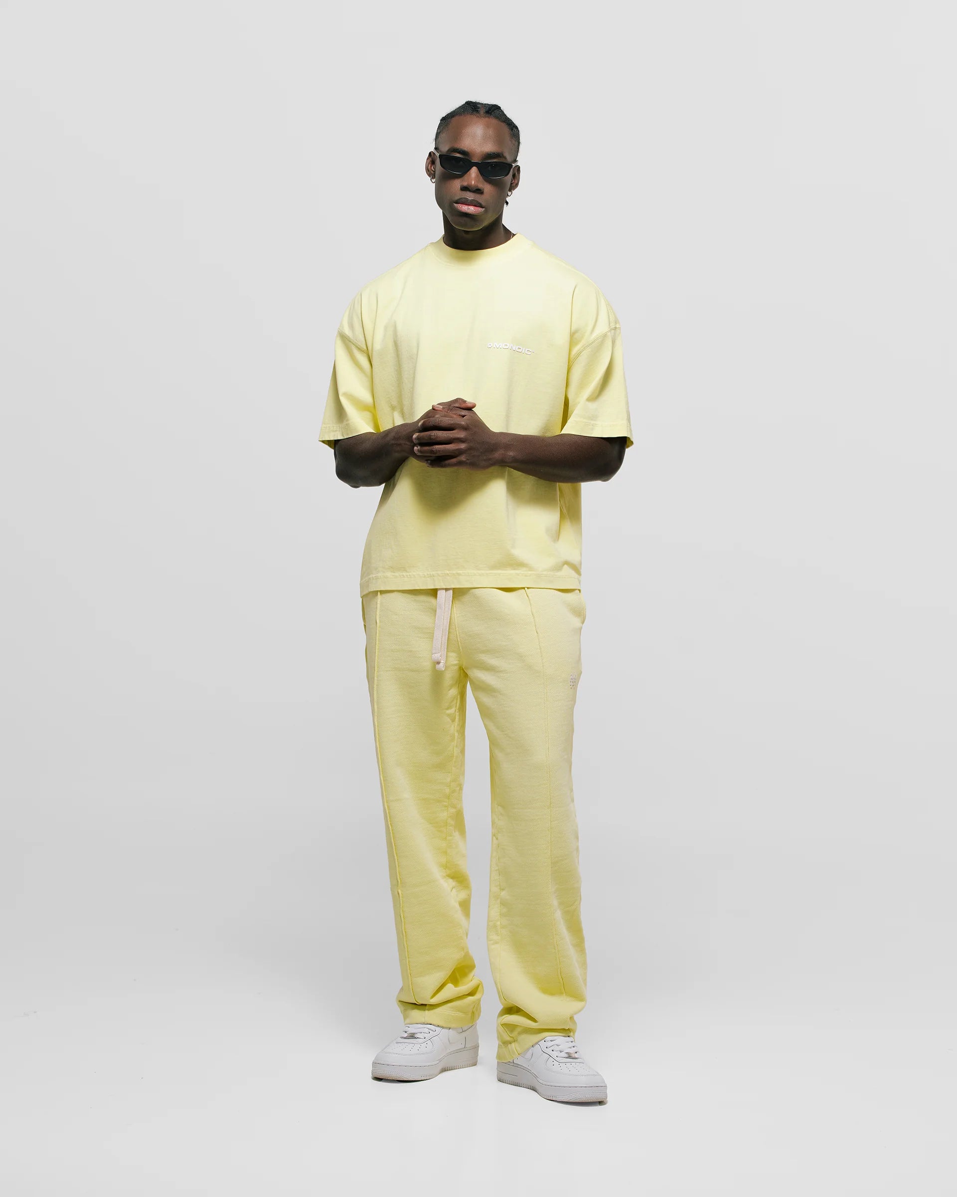 Monoic Camiseta Boxy Fit Básica V3 - Amarillo Pastel