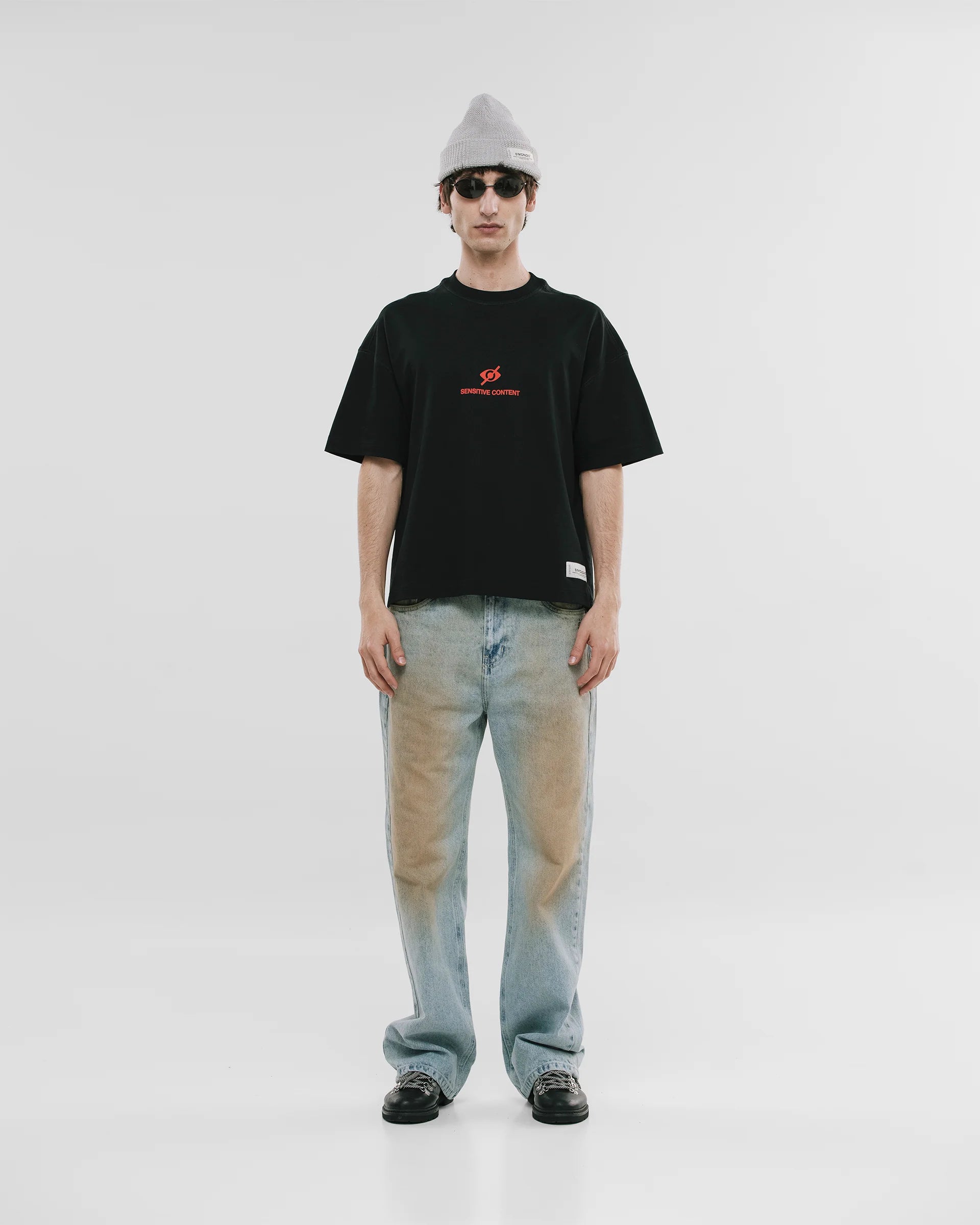 Monoic Camiseta Boxy Fit Don't Look - Negro Oscuro
