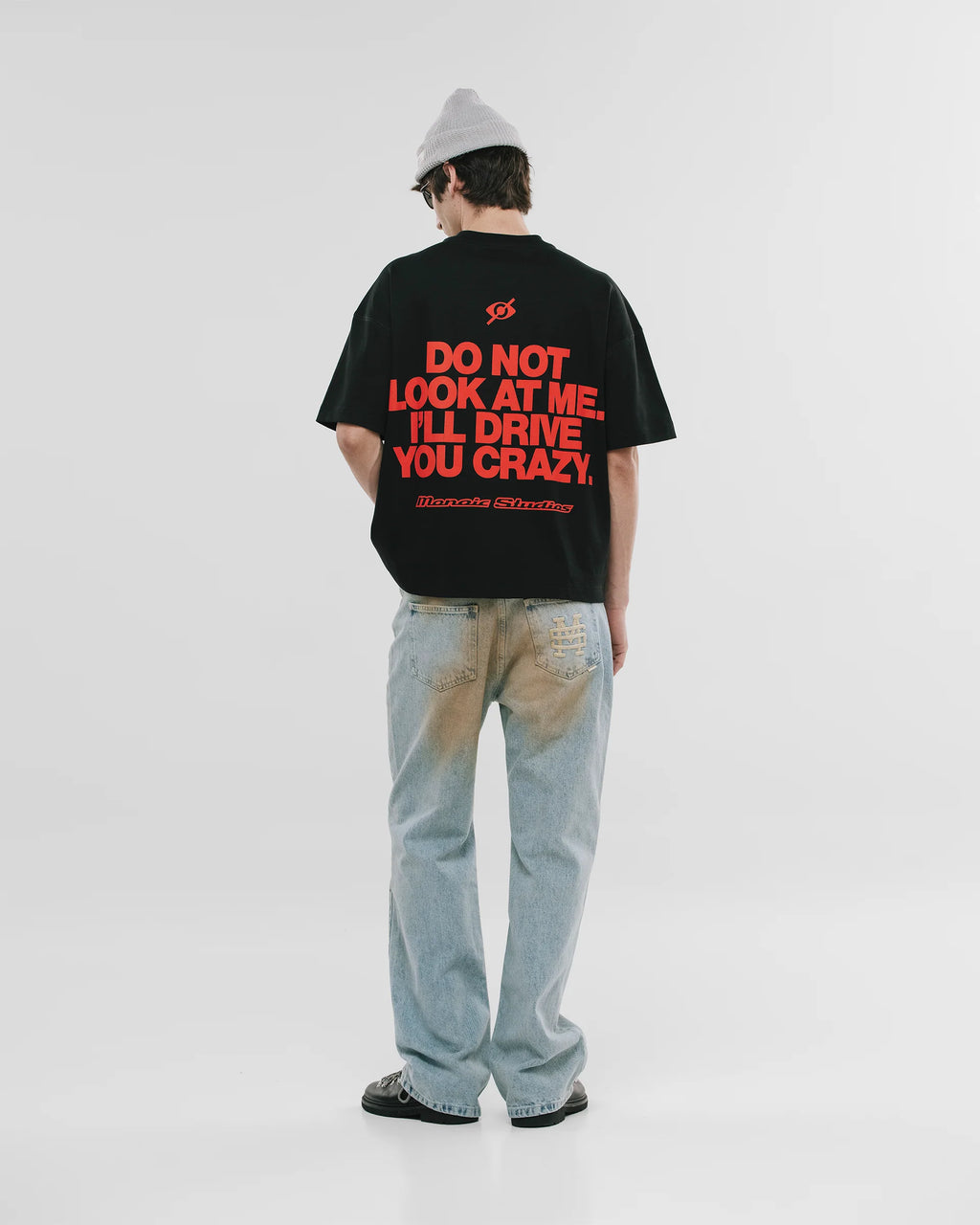 Monoic Camiseta Boxy Fit Don't Look - Negro Oscuro