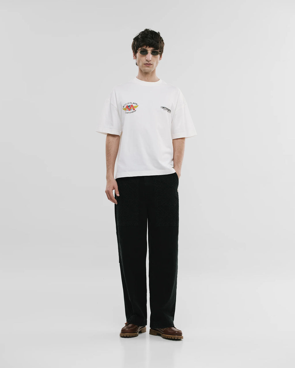 Monoic Camiseta Boxy Fit World Class - Cloud Dancer