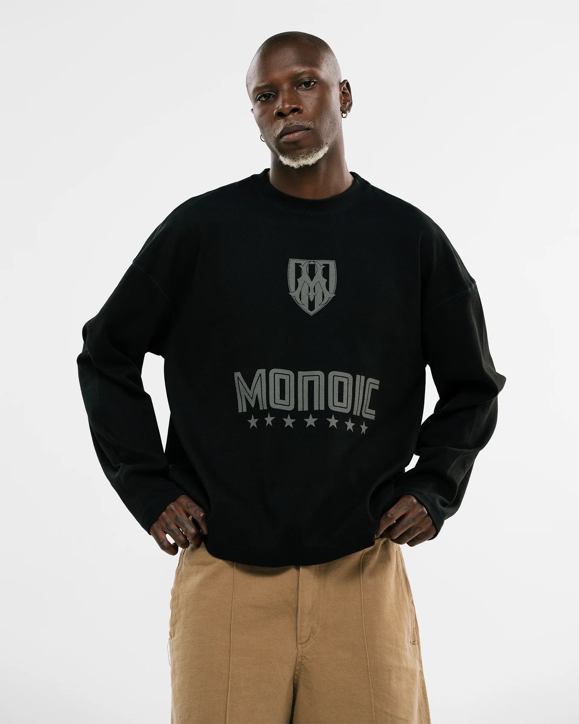 Monoic Camiseta Oversized Shield Waffle Long Sleeve - Negro (Exclusive)