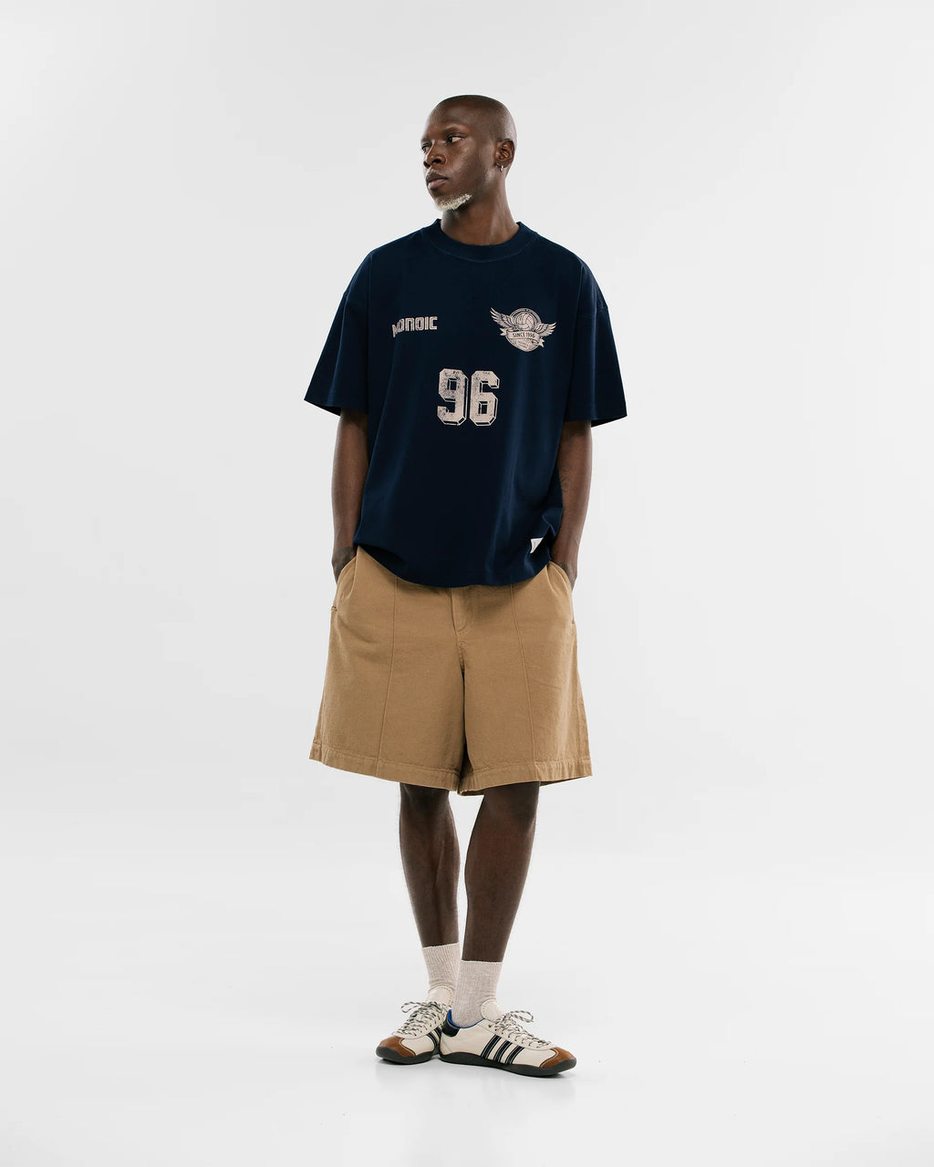 Monoic Camiseta Oversized Retro Dream Team - Navy Blue