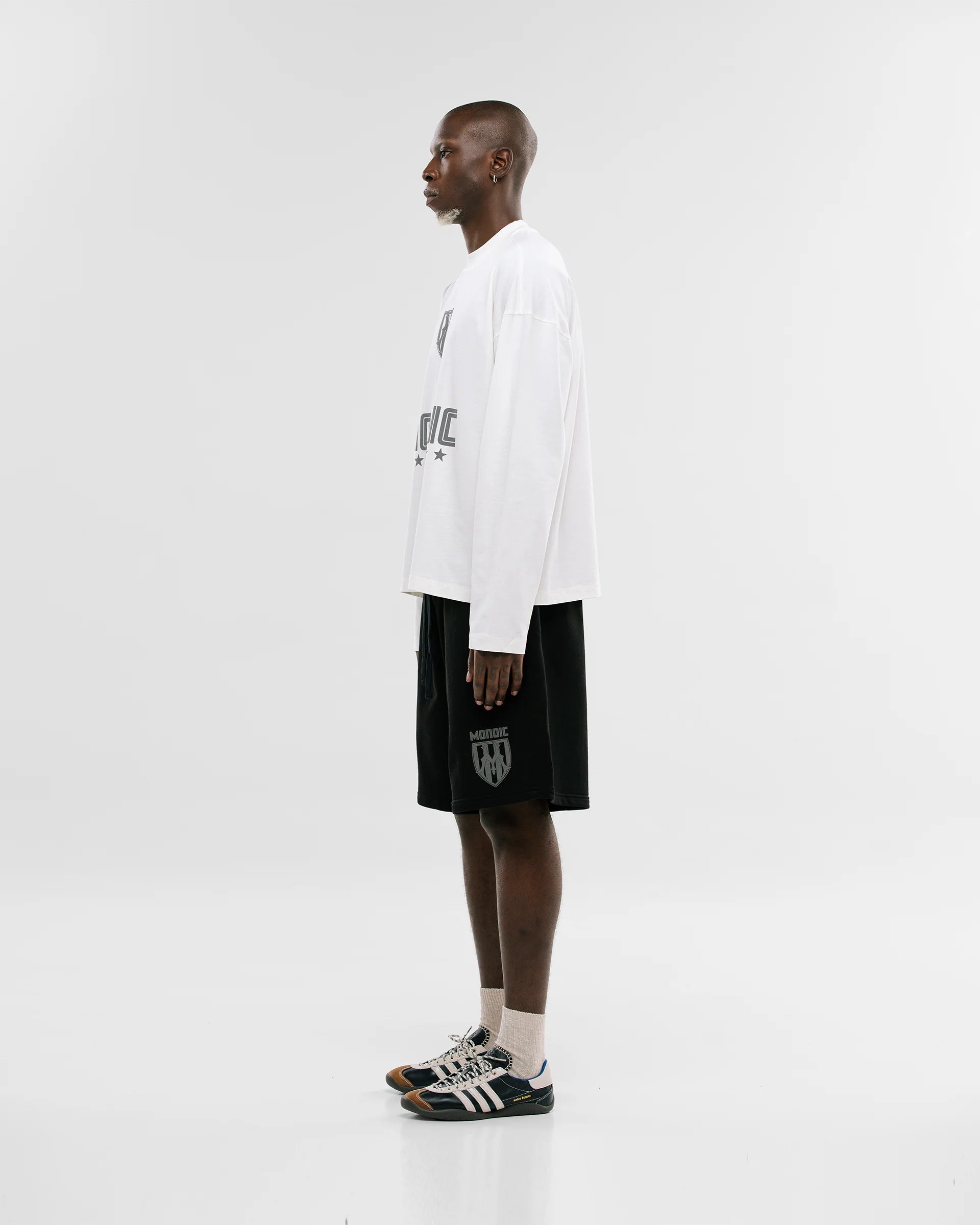 Monoic Camiseta Oversized Shield Long Sleeve - Off White