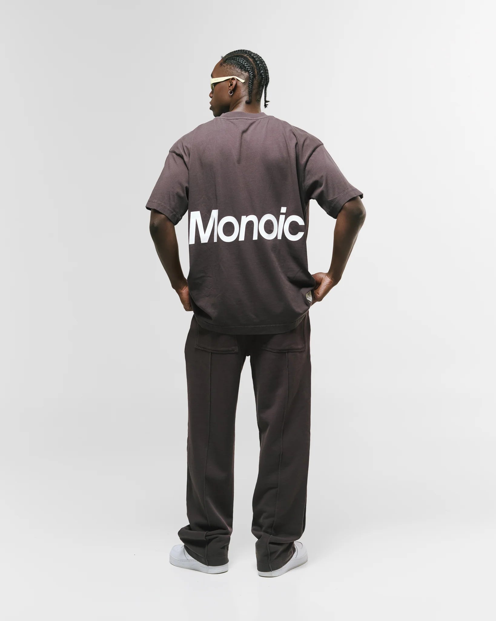 Monoic Camiseta Logo Oversized V4 - Café Chocolate