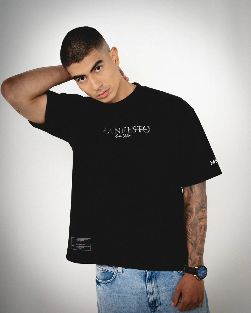 Manifesto Camiseta Oversize Basica Negra