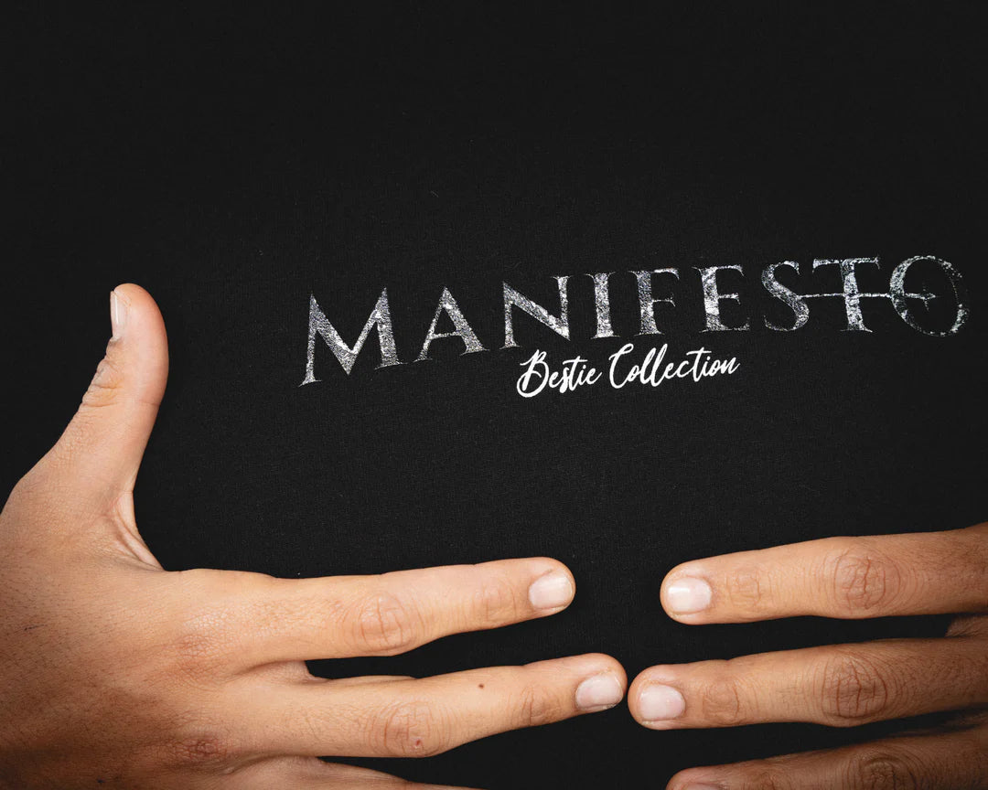 Manifesto Camiseta Oversize Basica Negra