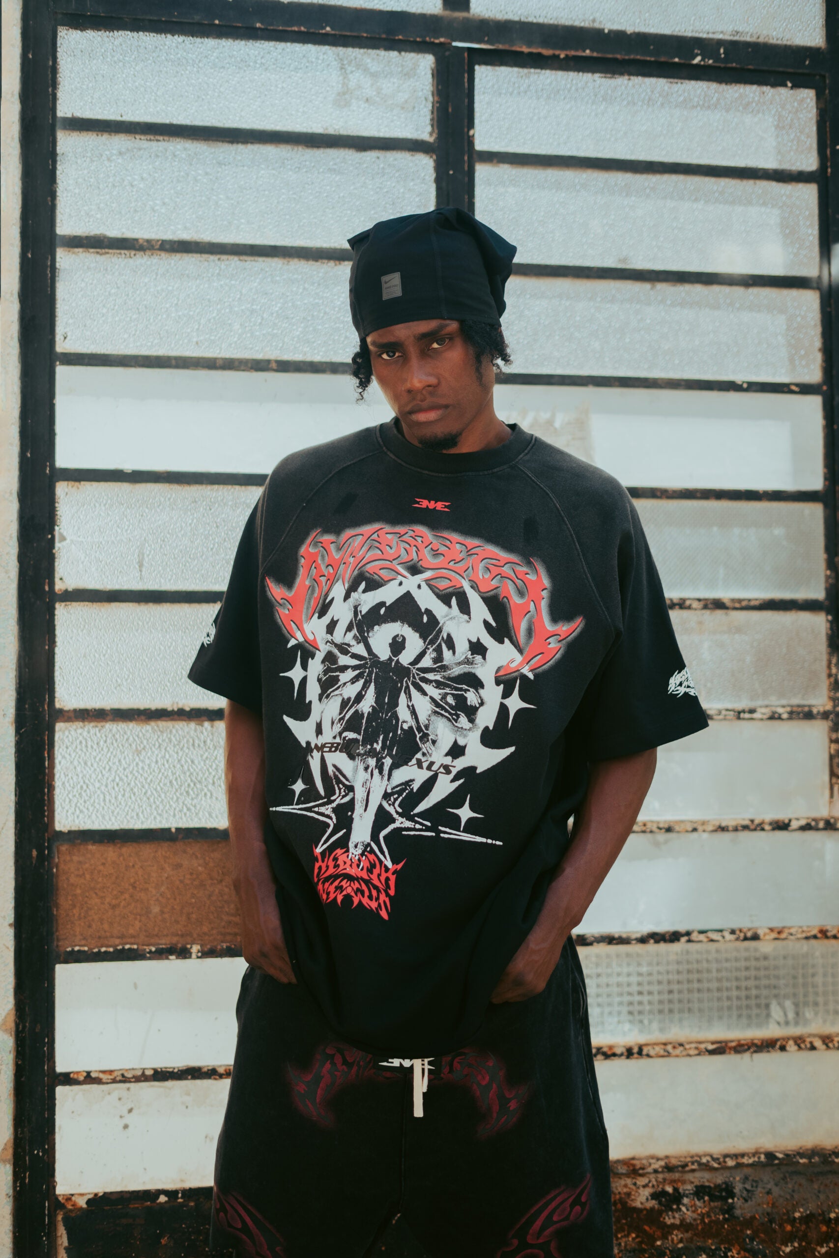 Nebula nexus tee vintage black CA018-0624