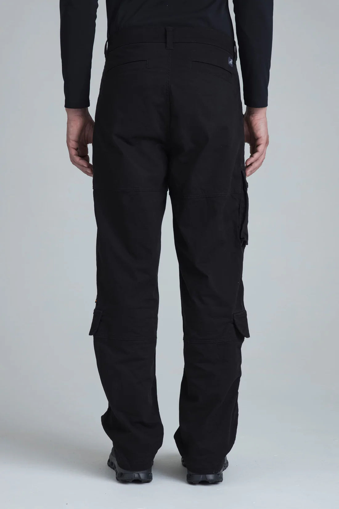 Remanence Pantalón Gale Negro
