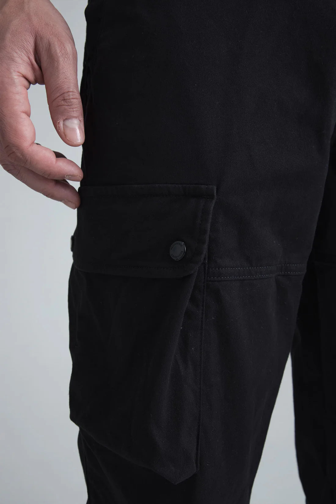 Remanence Pantalón Gale Negro