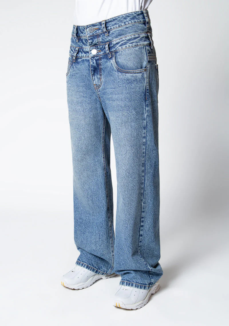 Pure dopamine light-wash jeans PUR20590