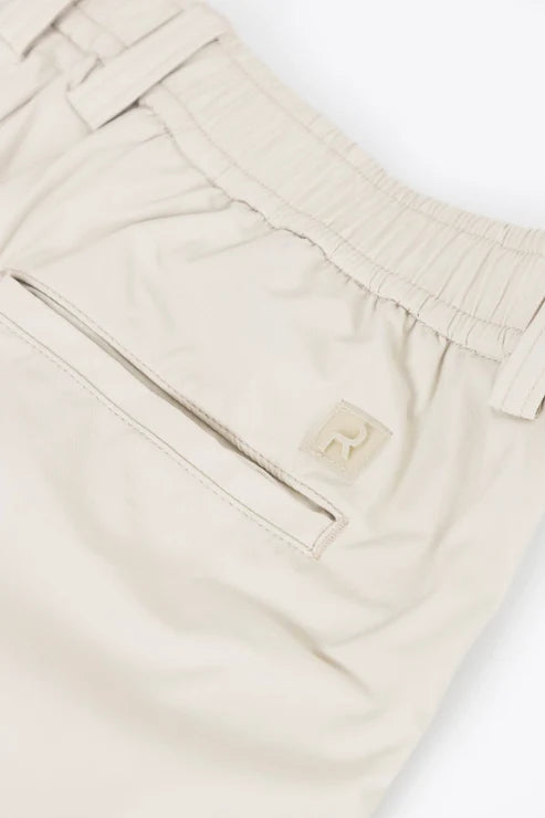 Remanence Pantalón Chino Stellar Arena