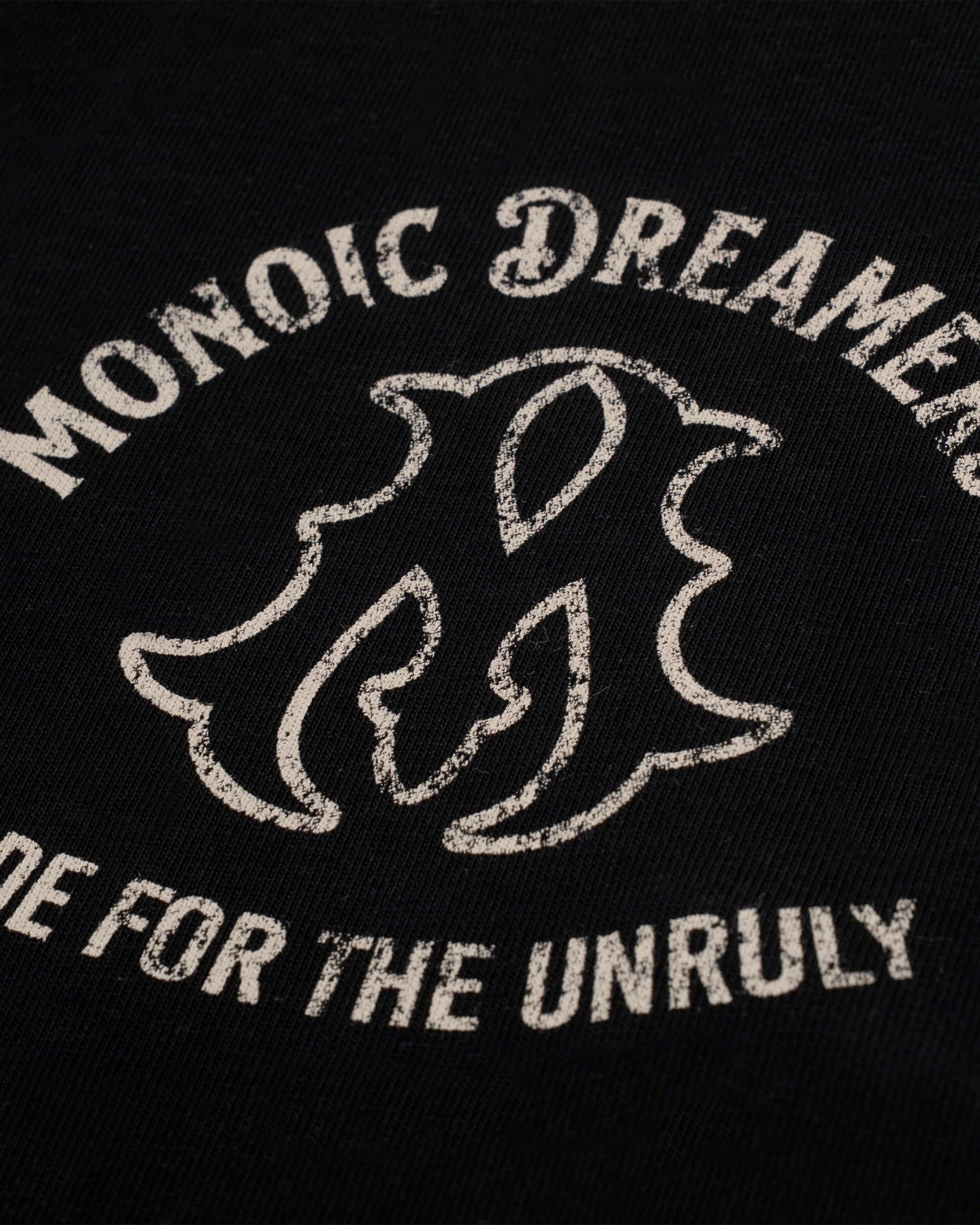 Monoic Camiseta Oversized Dreamers Club - Negro Oscuro