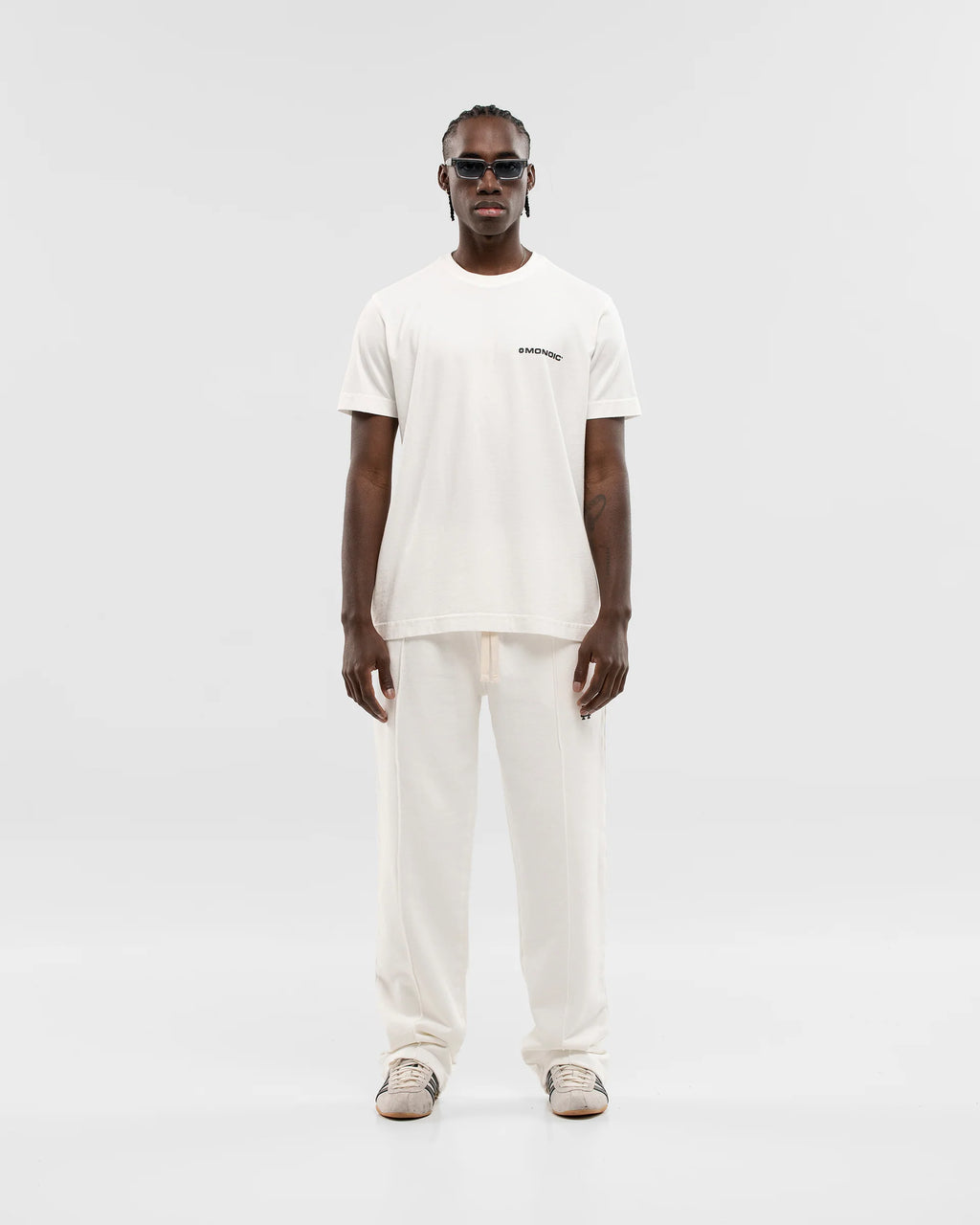 Monoic Camiseta Regular Fit Básica V2 - Off White