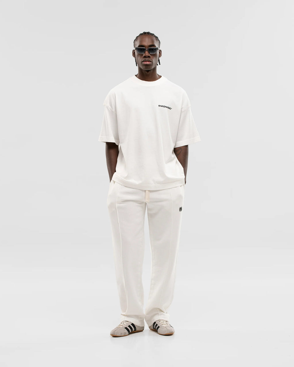 Monoic Camiseta Boxy Fit Básica V2 - Off White