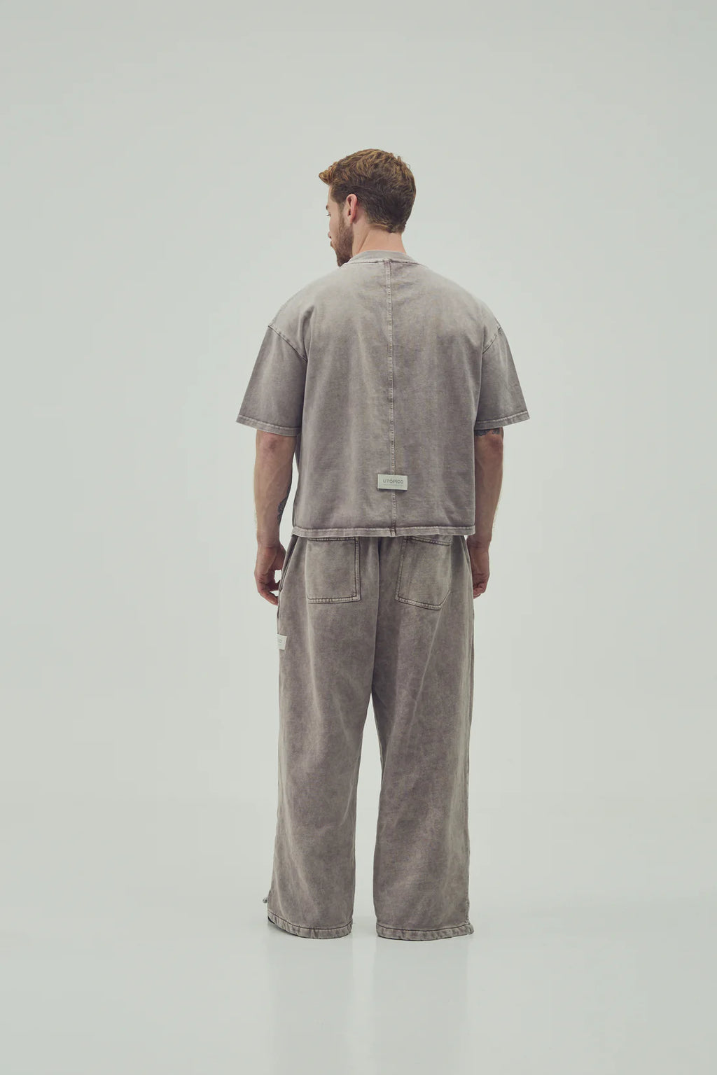 Utópico Camiseta Boxy Fit - Moca