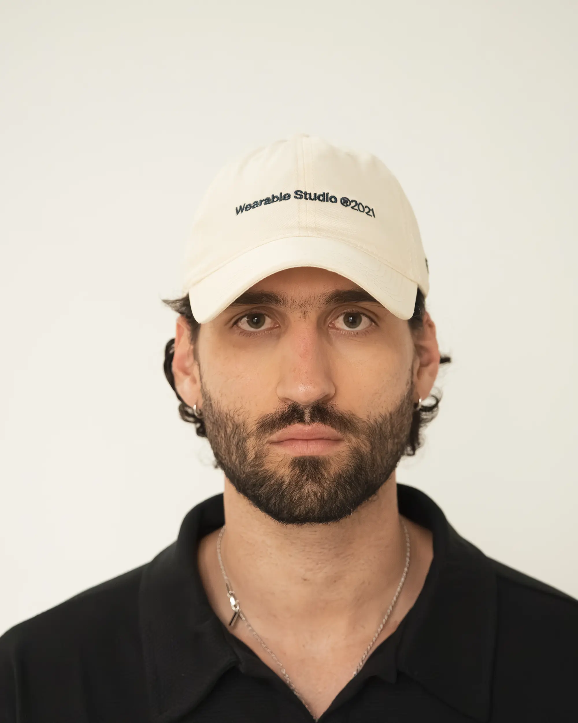 Birmano b signature ivory cap