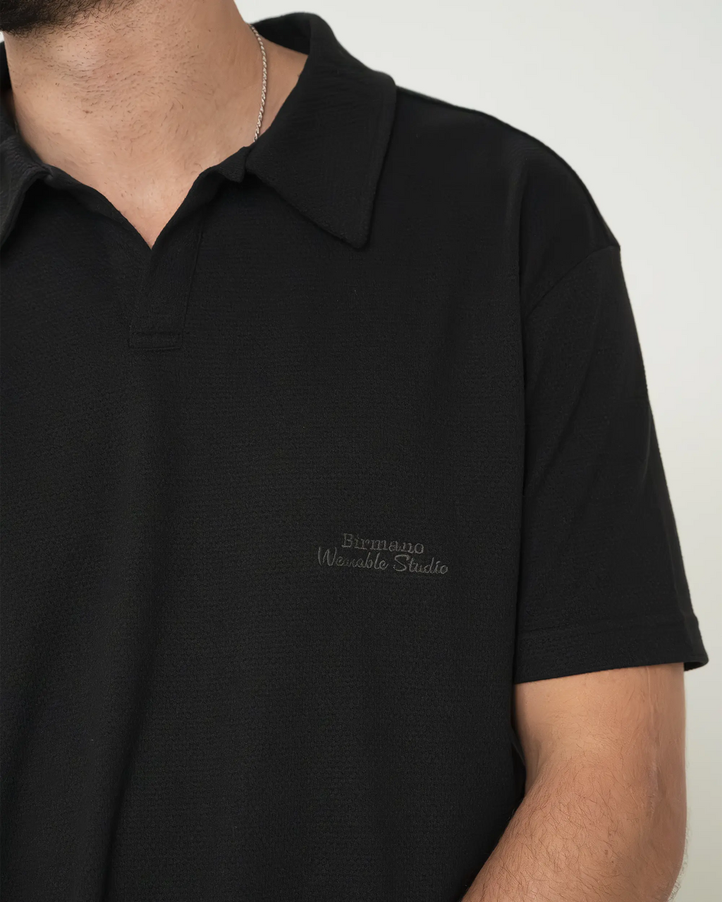 Birmano rd. black shirt