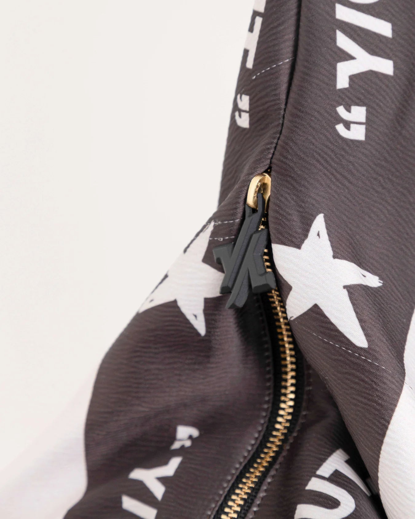 Y/Out legacy bag